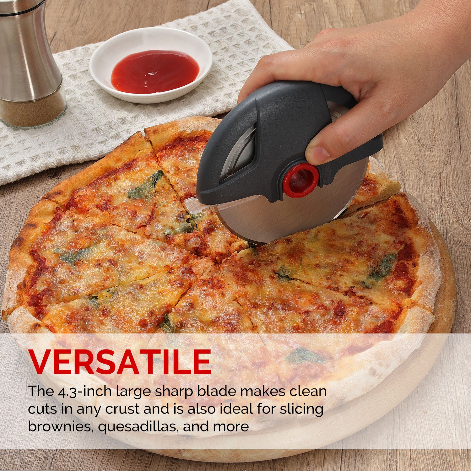 UHIYEE Pizza Cutter Wheel, 4.3" Large Pizza Slicer Wheel with Safety Blade Cover